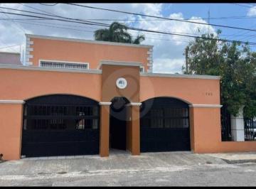 Casa · 434m² · 4 Recámaras · 4 Estacionamientos · Casa en Venta en Residencial Colonia México