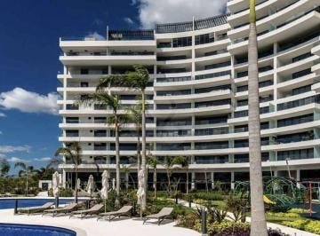 Departamento · 158m² · 2 Recámaras · 2 Estacionamientos · Departamento en Venta en Cabo Norte