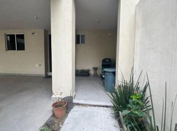 Casa · 3 Recámaras · Casa en Venta en Guadalupe