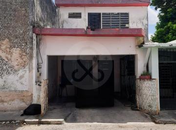 Casa · 182m² · 3 Recámaras · 1 Estacionamiento · Casa en Venta en Merida Centro