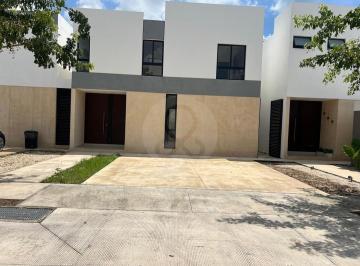 Casa · 185m² · 3 Recámaras · Casa en Venta en Cholul