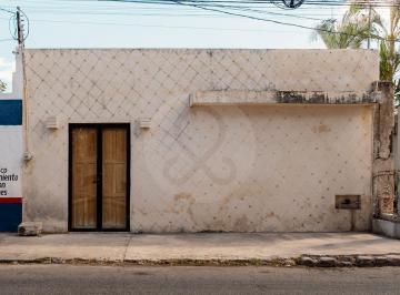 Casa · 234m² · 4 Recámaras · 2 Estacionamientos · Casa en Venta en Merida Centro
