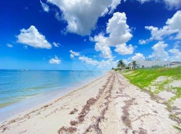 Terreno / Lote · 500m² · Venta de Terreno en Dzemul de 500 m² en Playa