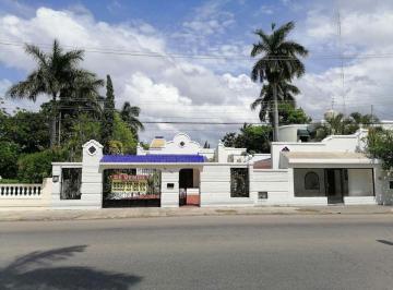 Casa de 4 habitaciones, Mérida · Casa con Departamento en Venta en Merida F - 2117, 4 Rec. $11,500,000 m. N.