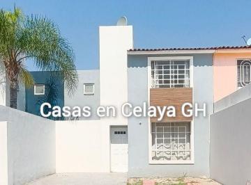 Casa de 3 habitaciones, Celaya · Hermosa Casa en Privada, Ampliada y Remodelada en Rinconada Álamos, 3 Recámaras