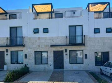 Casa de 3 habitaciones, Querétaro · Venta Casa Torre de Bugambilias, El Refugio, Querétaro