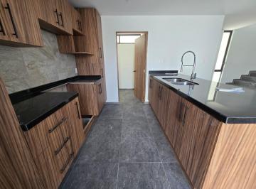Casa · 157m² · 3 Recámaras · 2 Estacionamientos · Casa en Residencial Rancho Viejo a un Costado de La Nueva Vía Alterna a La Zona Industrial