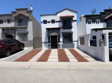 Casa de 3 habitaciones, Tijuana · Casa en Renta Urbi Quinta del Cedro