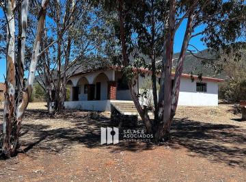 f3b951340976d8828fed90105281fbd01dfb5a31c5917a46a3833923e0e2841b · Casa en Venta en Valle de Guadalupe con Terreno de 7,650 m²