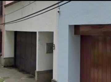 Casa de 5 habitaciones, Coyoacán · Casa en Venta en Una de Las Zonas Más Exclusivas de Coyoacán