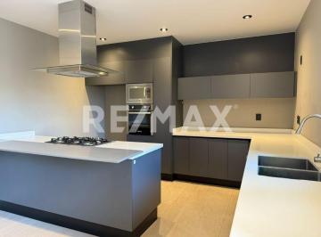 Casa de 4 habitaciones, El Marqués · Casa en Renta en Villa Carriedo Querétaro. Opción a 4 Recámaras