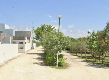 Terreno / Lote · 559m² · Terreno Residencial en Venta en Pueblo Chicxulub Puerto