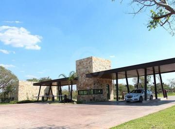 Terreno / Lote · 404m² · Venta de Lote Residencial en Privada con Amenidades de 404 m²