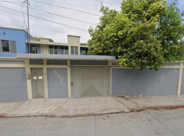 Casa de 6 habitaciones, Tuxtla Gutiérrez · Casa Comercial en Venta en Zona Oriente Norte de Tuxtla Gutiérrez
