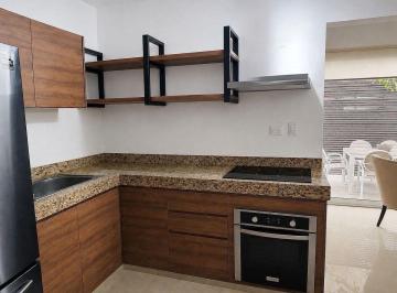 0c0956f800f7770a5d281fd4de66c459b331ee9107145ba9d963ed6f6e633a7a · Townhouse en Renta