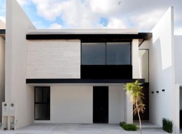 Casa · 242m² · 4 Recámaras · 2 Estacionamientos · Casa en Pre - Venta en San Angel V