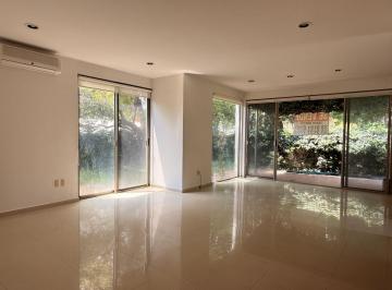 Casa en condominio de 2 habitaciones, Zapopan · Casa de Una Sola Planta Rodeada de Arboles en Condominio Muy Tranquilo.