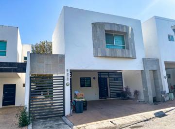Casa de 3 habitaciones, Monterrey · Casa en Venta Cumbres Le Fontaine