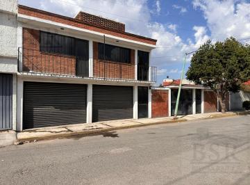 Casa · 120m² · 2 Recámaras · Casa con Locales en San Buenaventura