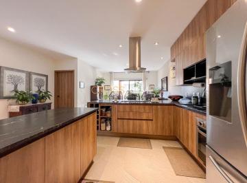 Casa de 4 habitaciones, Querétaro · Vive Altozano: Casa en Venta con 4 Recámaras, Una en Planta Baja