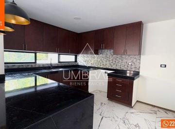 80e95eae5be186a1bb682dd5db0869b1074156be0cabc6b1f174a3fc2920216a · Casa con Sótano en Venta, Finca de Las Ánimas Xalapa.