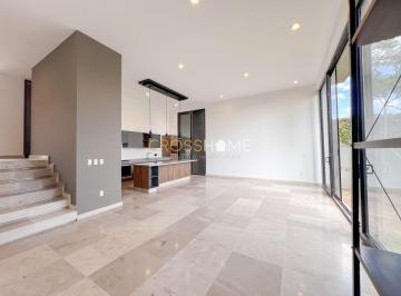 Casa de 3 habitaciones, Querétaro · Casa en Renta en Altozano | Diseño Contemporáneo Mexicano y Vista a Áreas Verdes