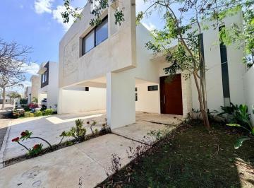 1 · Casa en Venta 4 Habitaciones en Soluna Temozon Norte Merida Yucatan