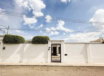 Casa de 3 habitaciones, Hermosillo · Casa en Renta Periodista Hermosillo, Sonora