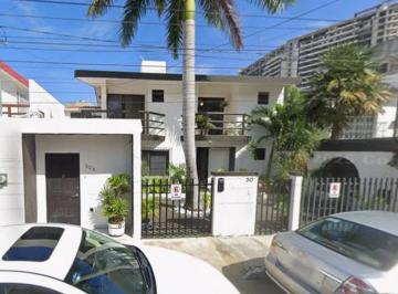 Casa de 5 habitaciones, Benito Juárez · Venta de Casa en C Cereza en Sm² Centro en Cancun Quintana Roo