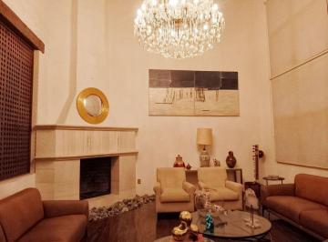 522ab667c89c5c71cbfb73e91081f0cc69e727cf8d991f7b8e976efdc561407a · Casa en Venta en Jardines del Pedregal