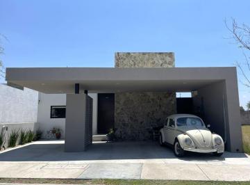 Casa en condominio de 3 habitaciones, Aguascalientes · ¡Oportunidad! Casa en Venta Ubicada en Tahona Residencial, Al Poniente de Aguascalientes.