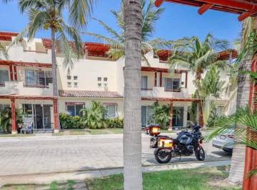 Casa de 3 habitaciones, Acapulco de Juárez · ¡Hermosa Propiedad a un Super Costo!