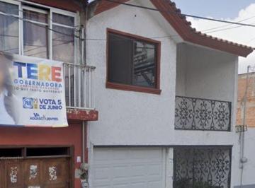 Casa de 3 habitaciones, Aguascalientes · Venta de Casa en Fracc Morelos Aguascalientes