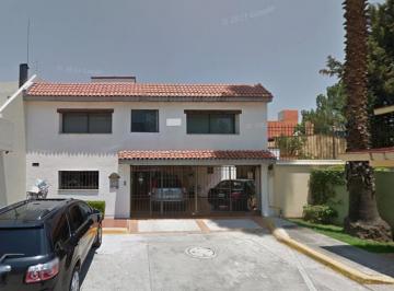 Casa de 4 habitaciones, Naucalpan de Juárez · Venta de Casa en Naucalpan de Juárez, Ciudad Satélite, Estado de México, en La Calle Antonio m Anza