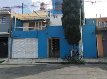 Casa de 4 habitaciones, Iztapalapa · Gran Oportunidad, Se Vende Casa Lista Para Habitar con Excelente Ubicación y Distribución