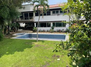 Casa de 4 habitaciones, Cuernavaca · Casa en Venta - Vista Hermosa - $12'500,000