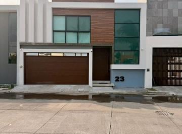 Casa de 3 habitaciones, Alvarado · Casa en Venta Fracc. Lomas del Mar, Alvarado, Ver.