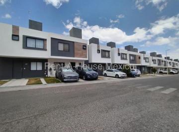 Casa de 3 habitaciones, El Marqués · Casa en Renta en Zákia con 3 Recámaras
