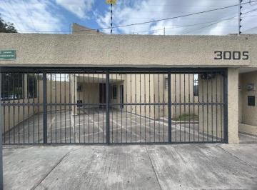 Oficina · 175m² · 2 Estacionamientos · Oficina Loma Bonita 5 Priv. 2 Niveles