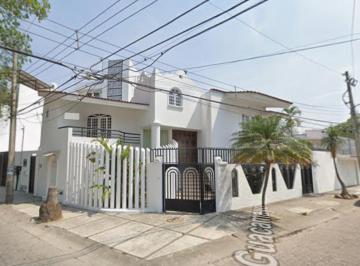 Casa de 5 habitaciones, Puerto Vallarta · Venta de Preciosa Casa Ubicada en Puerto Vallarta, Jalisco