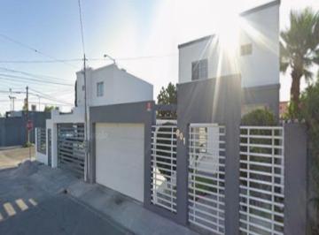 Casa de 3 habitaciones, Mexicali · Hermosa Casa en Venta en Mexicali Baja California!