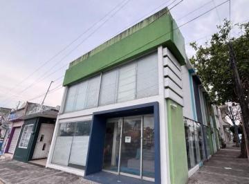 Oficina , Veracruz · Rento Local Comercial 2 Niveles. en Esquina. Fracc. Reforma. Cerca de Costa Verde.