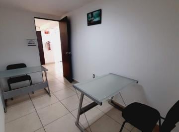 Oficina · 16m² · Oficina en Renta en Jardines del Moral (Agua Azul)