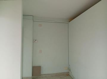 Local comercial 44m² Renta  · Renta Local Para Oficinas Zona Momoxpan en Plaza de 7 Locales