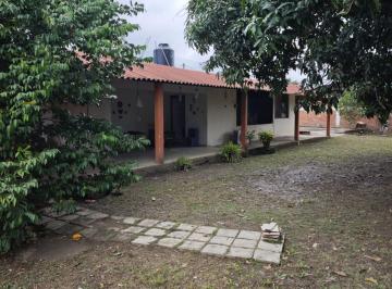 Casa de 4 habitaciones, Tihuatlán · Casa con Hermoso Jardin en El Manatial, San Miguel Mecatepec