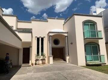 Casa de 6 habitaciones, Mérida · Espectacular Casa en Montebello