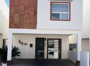 Casa · 152m² · 3 Recámaras · 2 Estacionamientos · Casa en Venta Puente de Alcantara