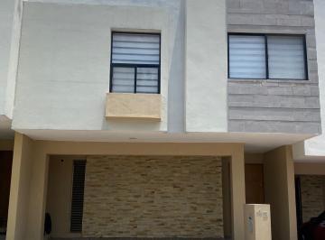 Casa de 3 habitaciones, Querétaro · Hermosa y Amplia Casa en Renta $16,500
