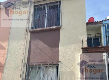 Casa · 70m² · 2 Recámaras · 1 Estacionamiento · Casa - Santa Elena