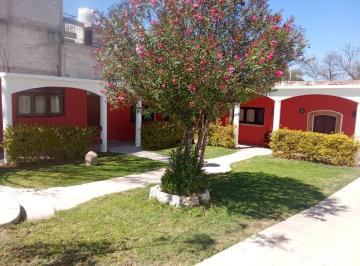 Casa de 3 habitaciones, Ixmiquilpan · Terreno con Construcción en Ixmiquilpan, Hidalgo, Santa Ana Barrio Progreso. Inversionistas.